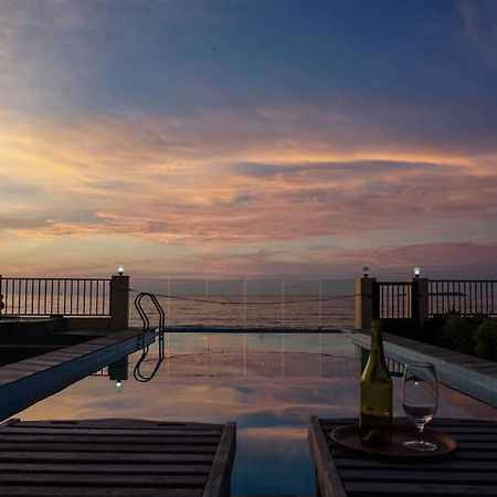 Seaview Beach Resort Jepara Esterno foto