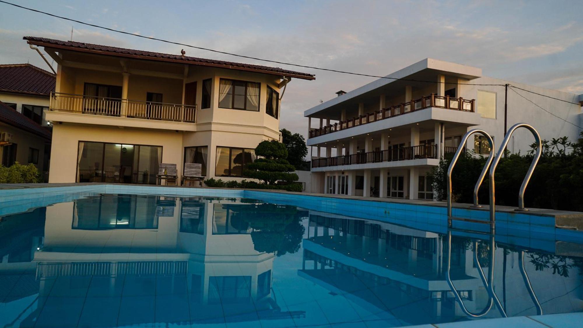 Seaview Beach Resort Jepara Esterno foto