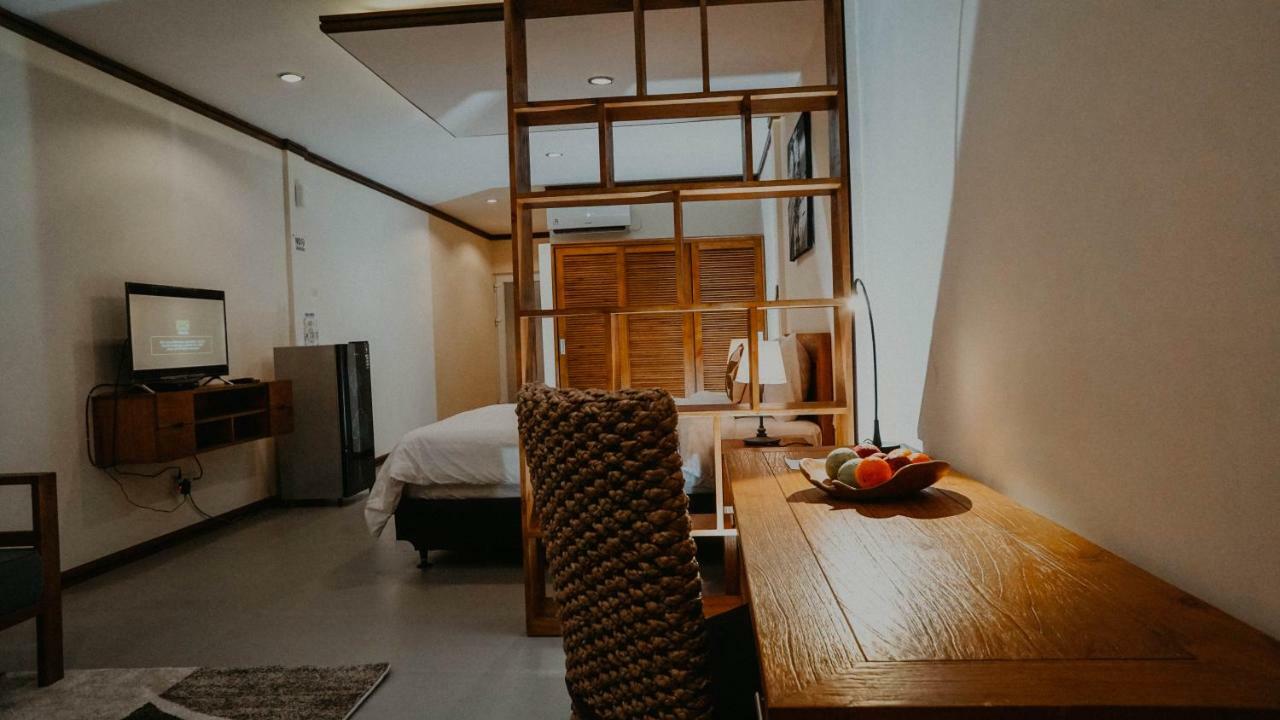 Seaview Beach Resort Jepara Esterno foto