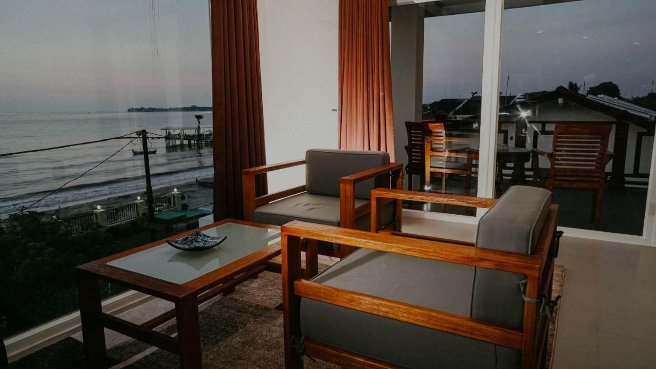 Seaview Beach Resort Jepara Esterno foto