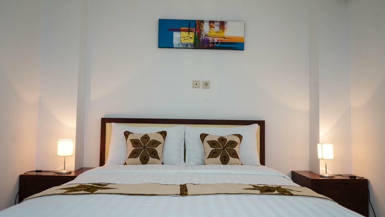 Seaview Beach Resort Jepara Esterno foto